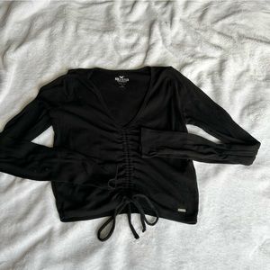 Black long sleeve hollister crop top